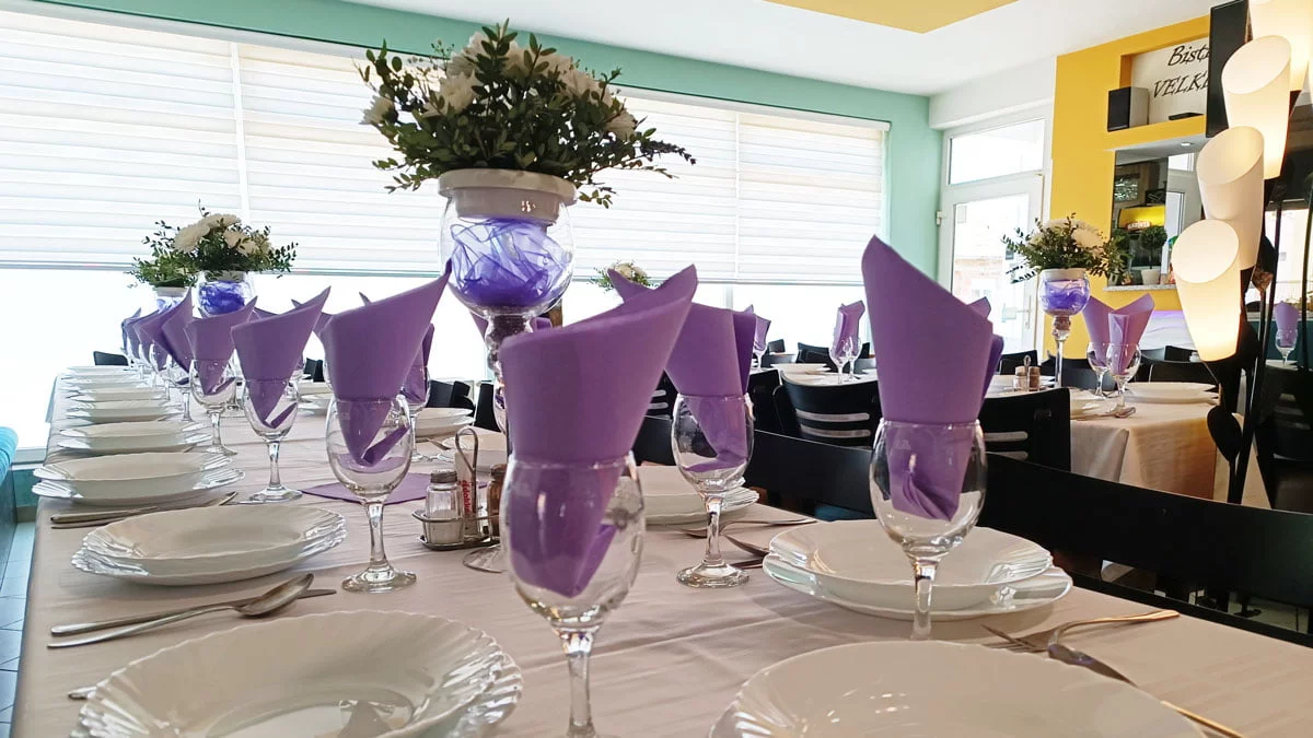 slika interijera restorana bistro velkec 2